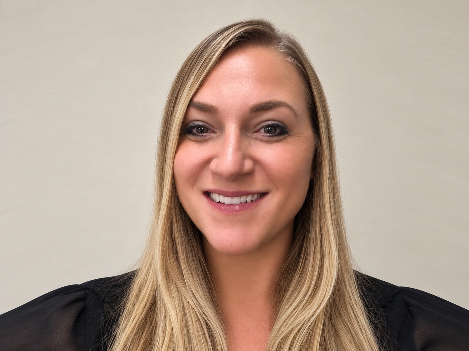 Portrait of Kelly Bacon